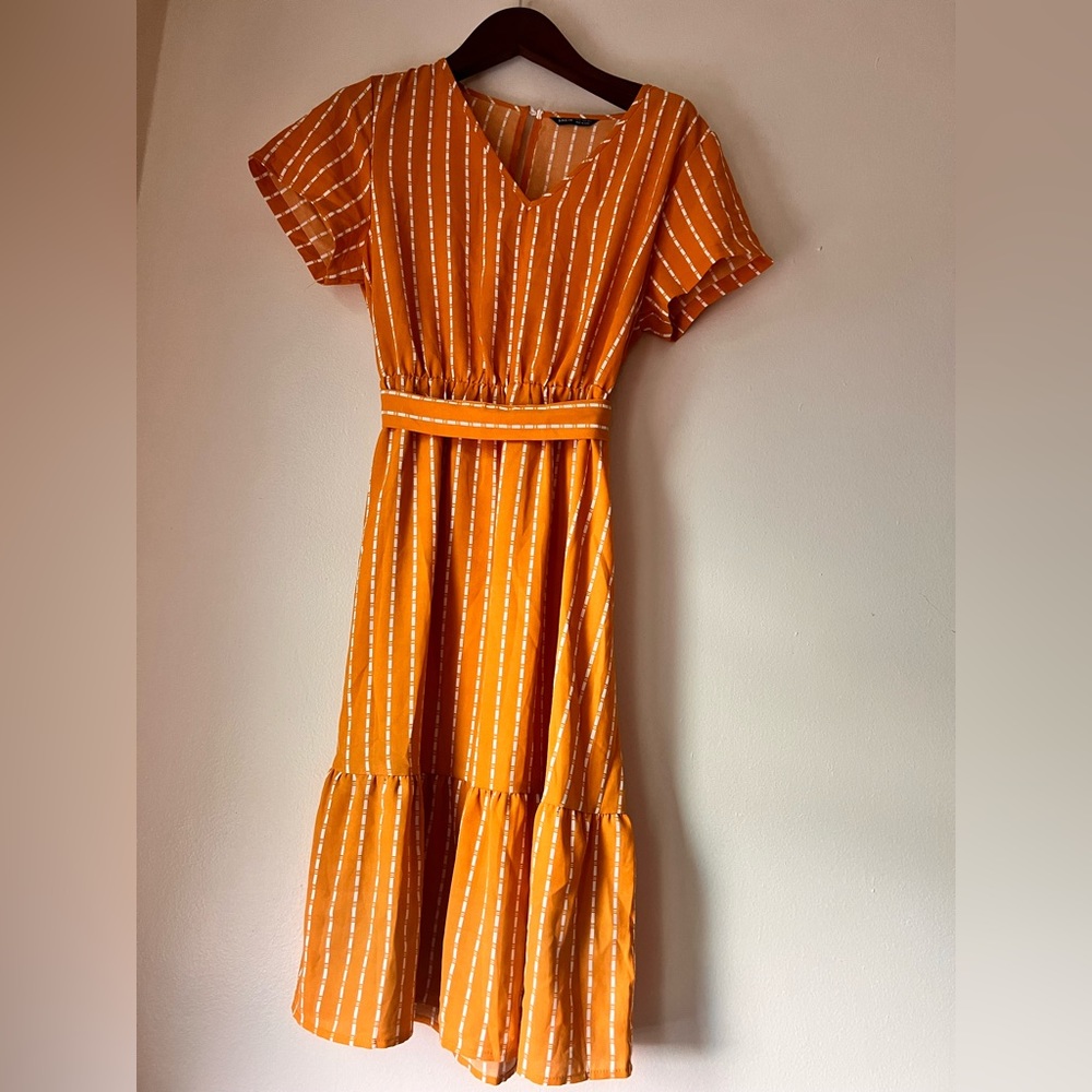 SHEIN, Size: XL, Yellow/ White